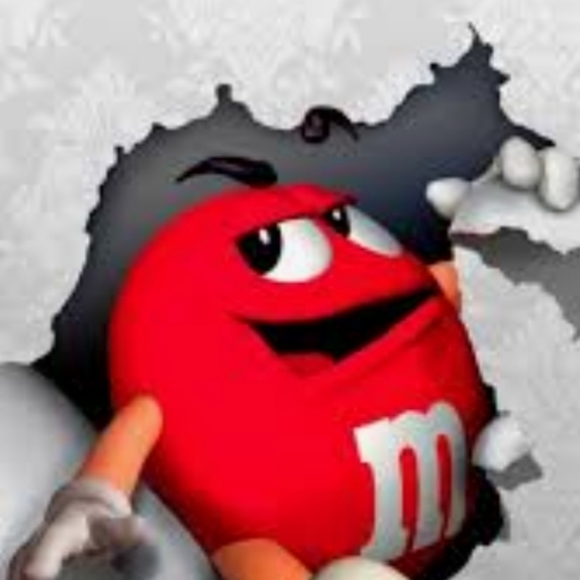 M&M Radioshack Exclusive Collector's Mini Plush Red FM Scan - Picture 8 of 12